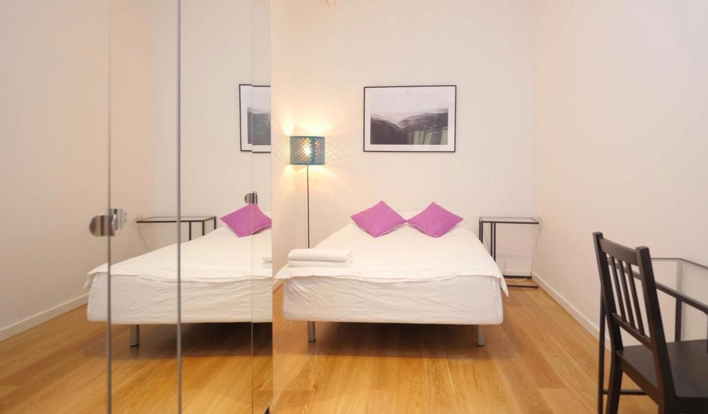 Urban Design Apartments & Studios Barcelona Exterior photo