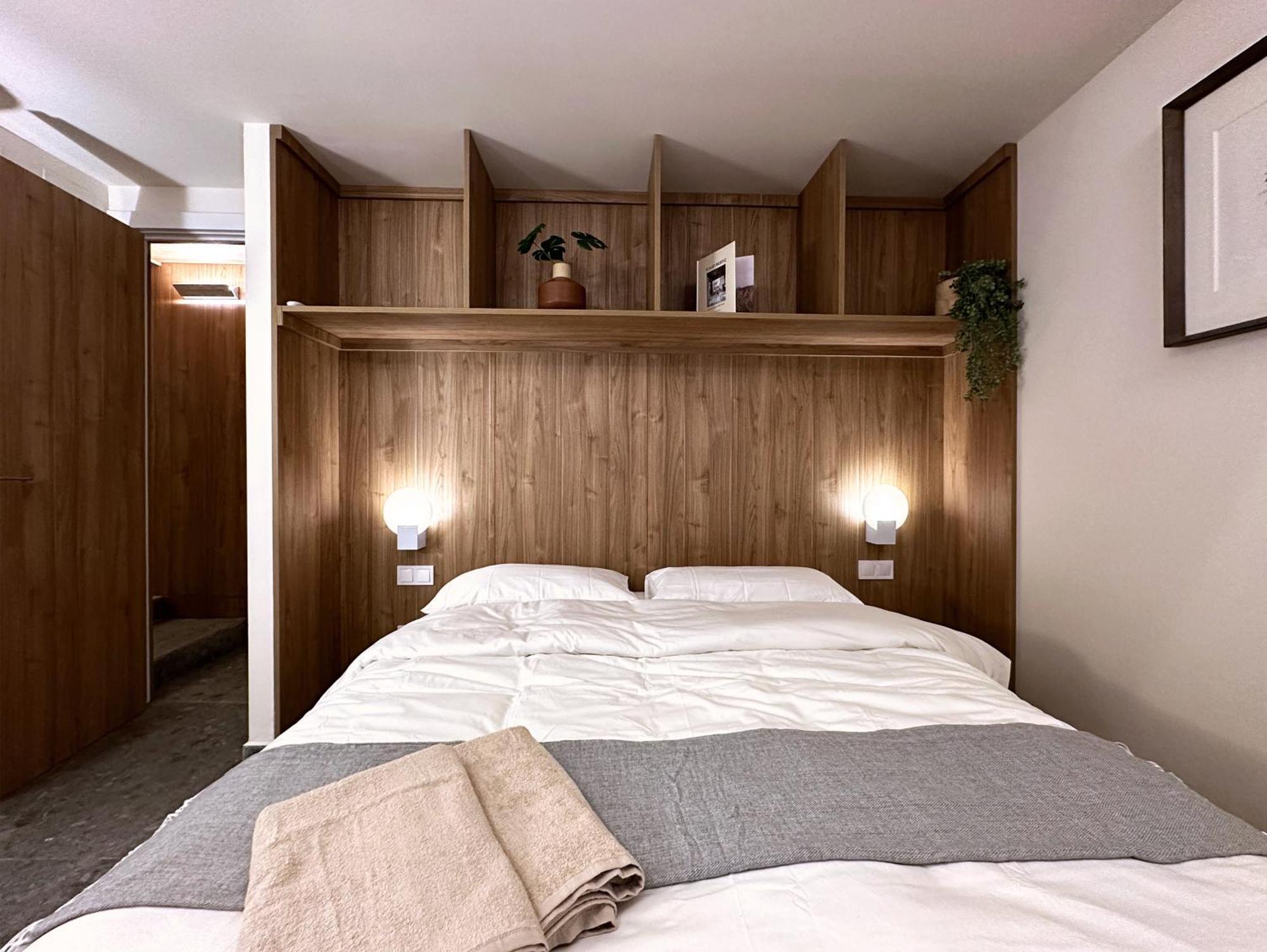 Urban Design Apartments & Studios Barcelona Exterior photo