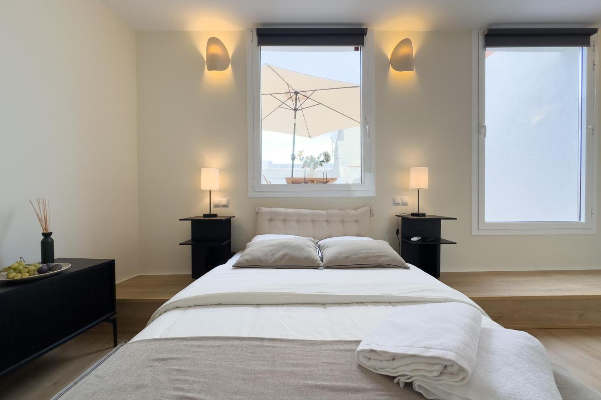 Urban Design Apartments & Studios Barcelona Exterior photo